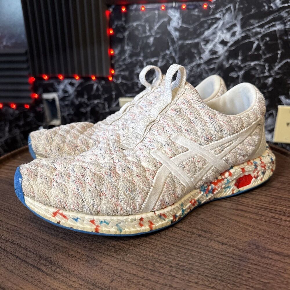 Size 11 - ASICS HyperGEL-Kenzen White/Blue/Red